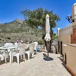 Villa Guzman - Antonio *