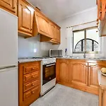 Villa Guzman - Antonio *