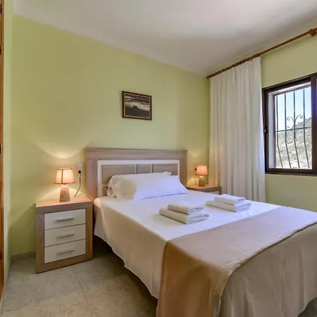 Vila Guzman - Antonio Calpe